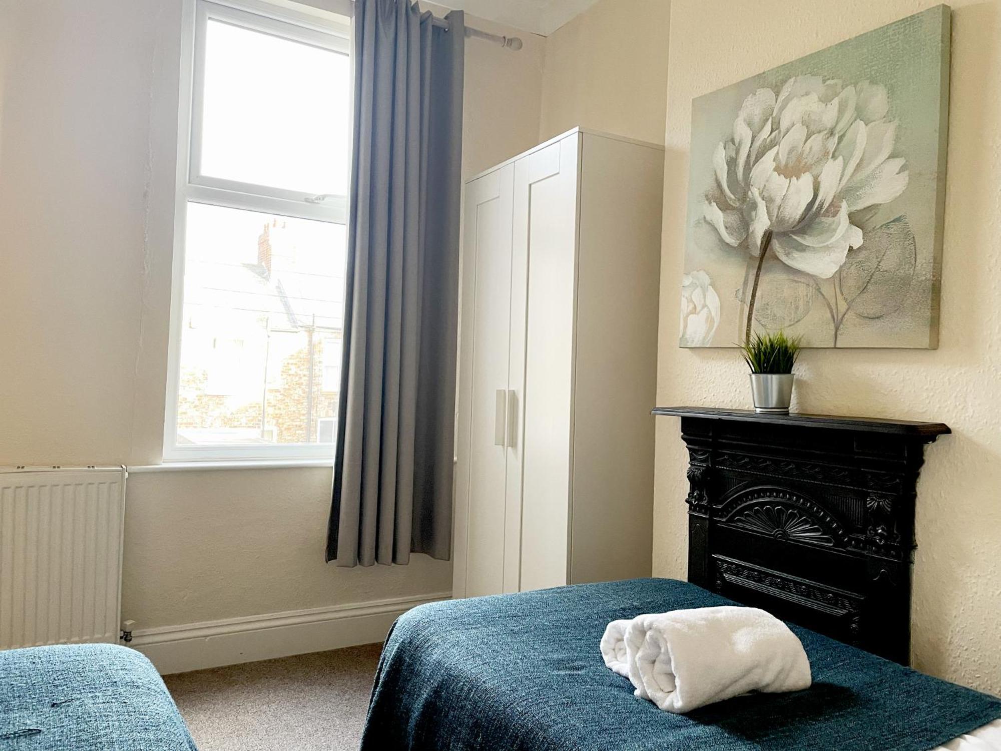 Riverside Lodge - Quaint Victorian Home By The River York Extérieur photo