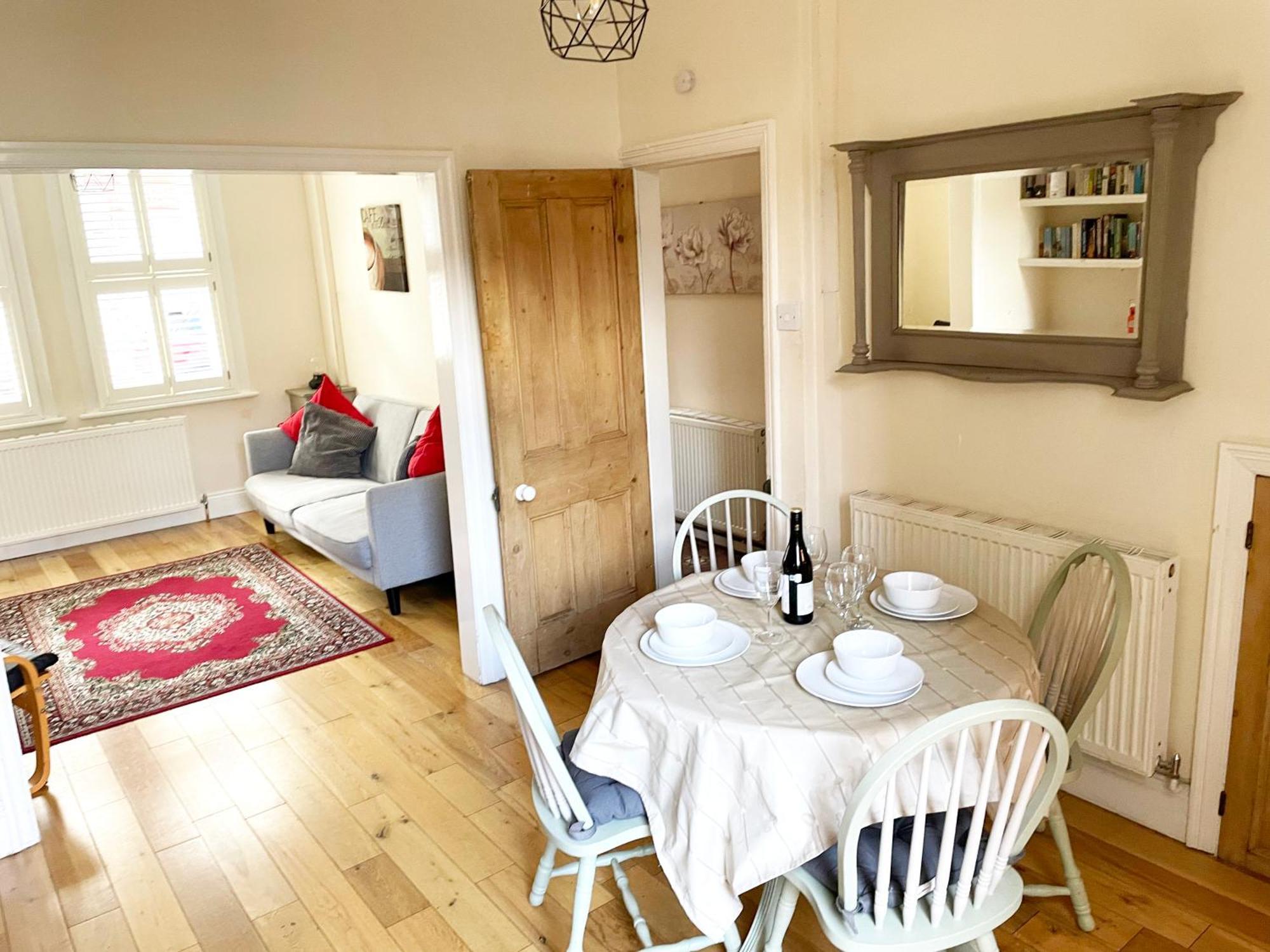 Riverside Lodge - Quaint Victorian Home By The River York Extérieur photo